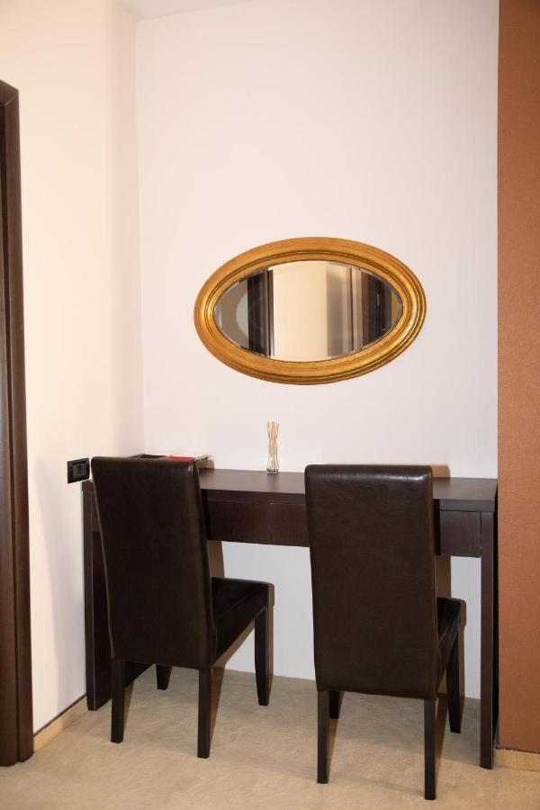 Hotel Palace Severin Drobeta Turnu Severin Luaran gambar