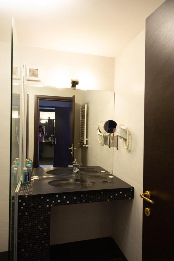 Hotel Palace Severin Drobeta Turnu Severin Luaran gambar