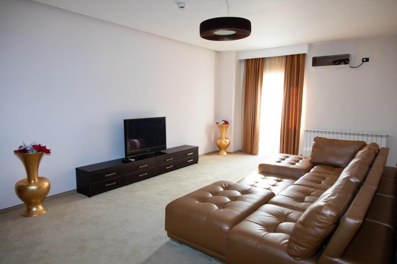 Hotel Palace Severin Drobeta Turnu Severin Luaran gambar